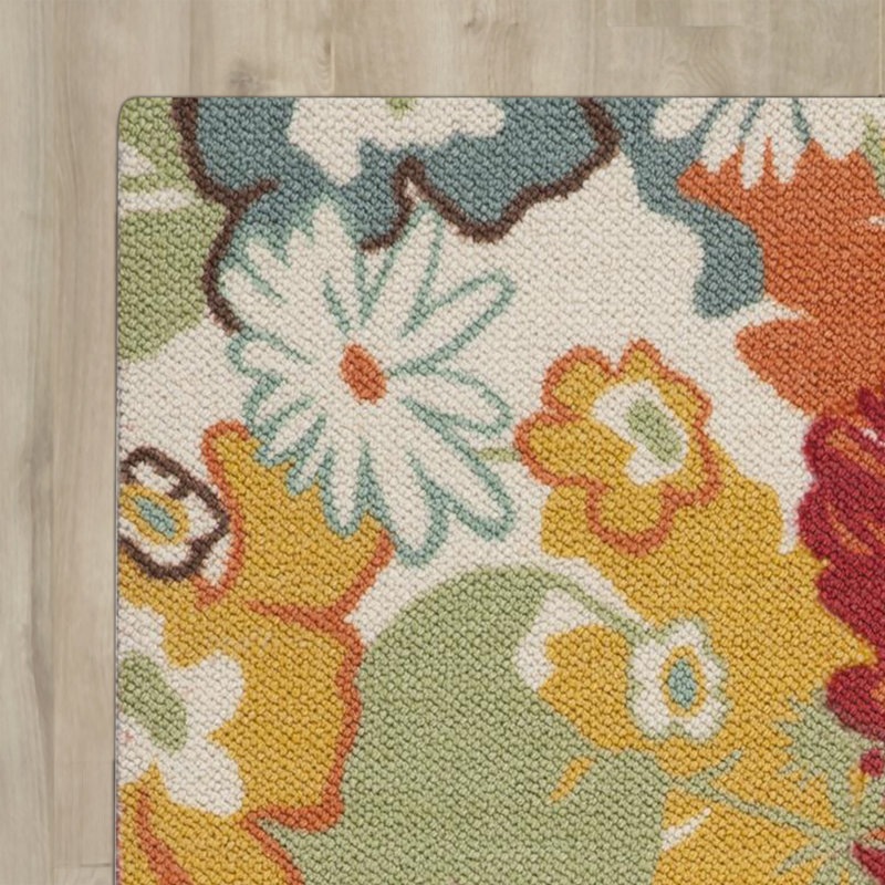 Cabell Floral Indoor Rug, Rectangle 4' x 6'