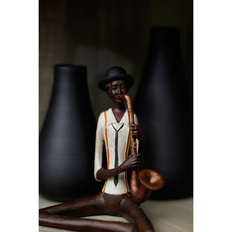 Aashay Figurines & Sculptures