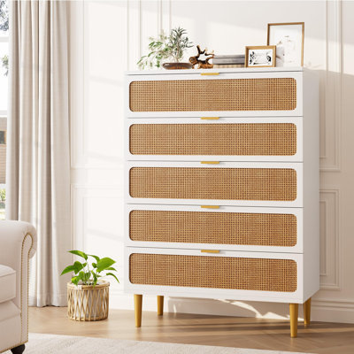 Commode haute en rotin à 5 tiroirs - Commode en bois moderne avec tiroirs de rangement profonds et larges - Armoire d'entrée et de chambre à coucher polyvalente - Rangement boho pour chambre de bébé, salon, placard (armoire blanche)