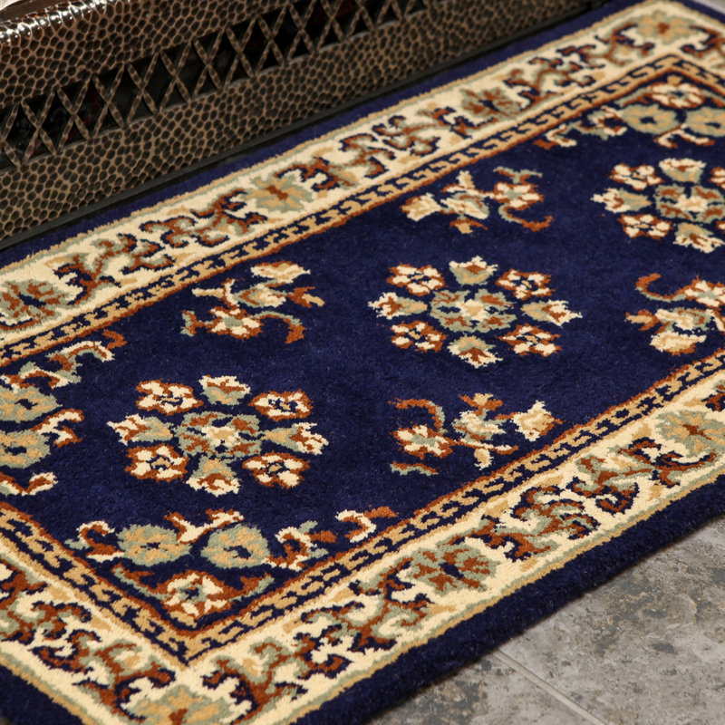 Geloff Hand Tufted Wool Oriental Indoor Rug, Rectangle 44" H x 22" W