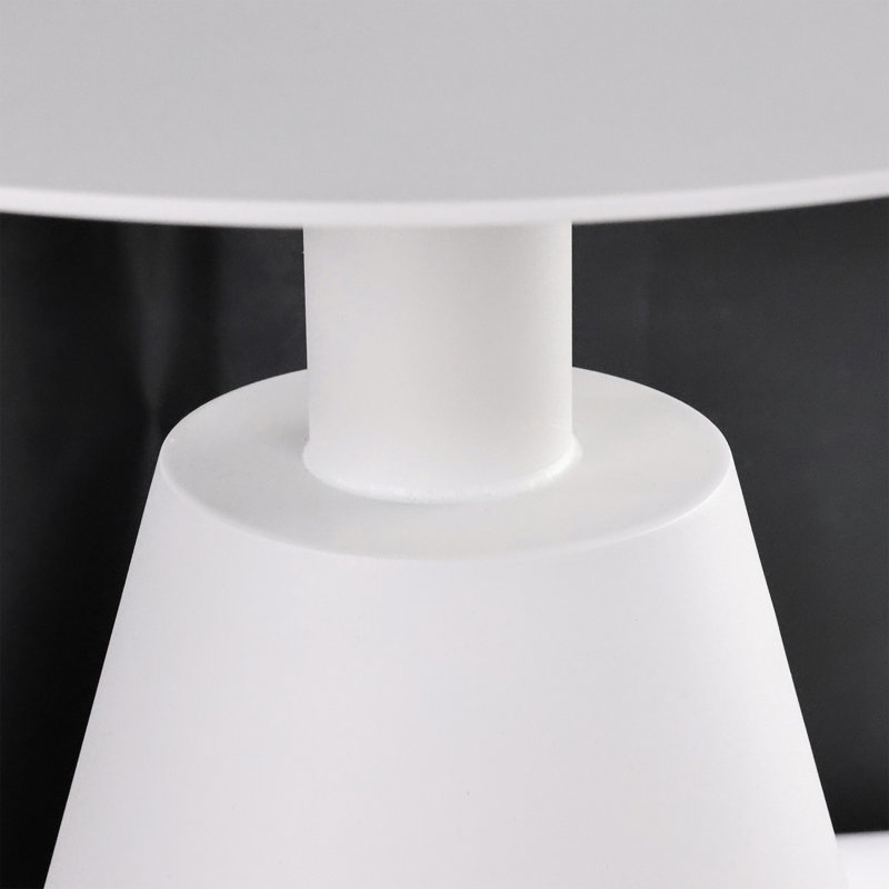 Templa Aluminum Round Outdoor Side Table, White, White