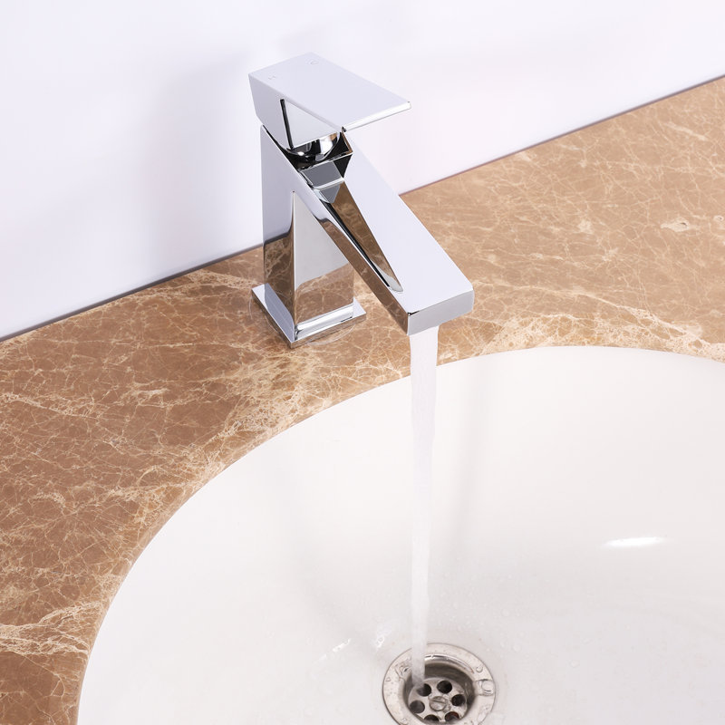 Single-Hole Bathroom Faucet, Chrome