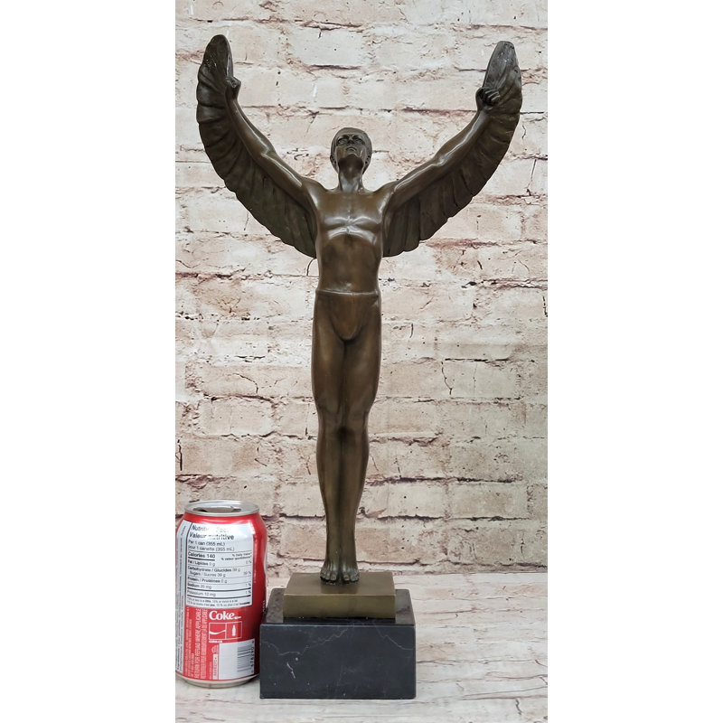 Figurines et sculptures