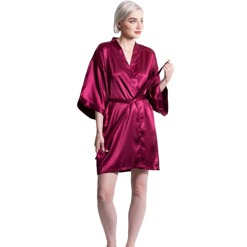 Peignoir en satin avec poches Quindy, M / G, Rouge