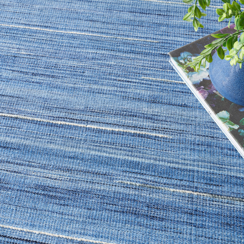 Anerinda Solid Hand Loomed Wool/Cotton Area Rug in Denim Blue, Rectangle 6' x 9'
