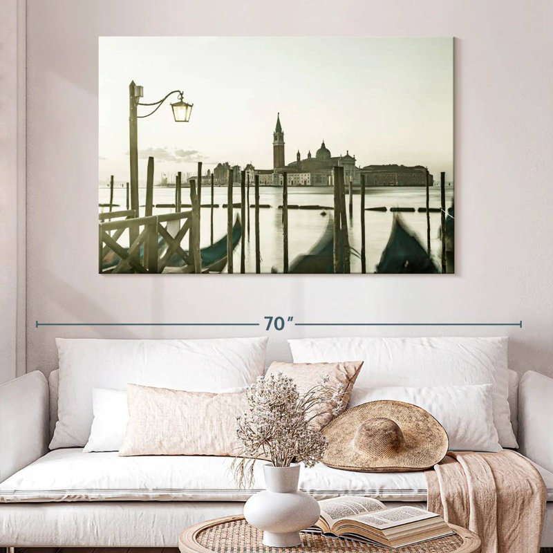 Ravi Venice Gondolas Morning View, H 34 po x l 51 po