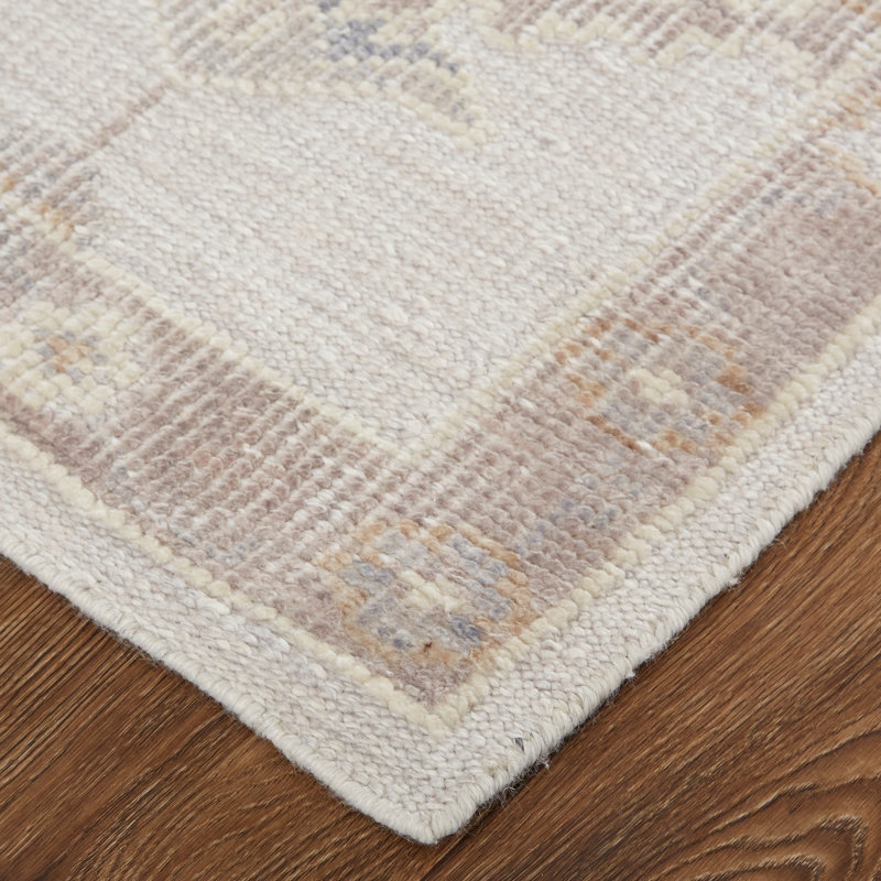 Tapis gris clair noué à la main Ouimet, Rectangle 8 pi x 10 pi