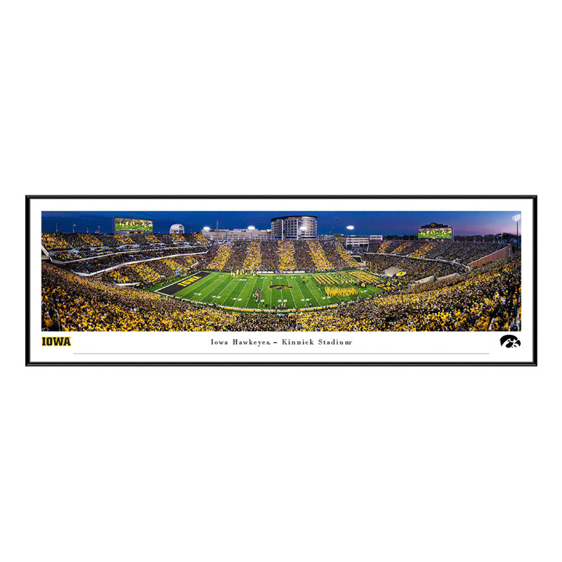 Impression panoramique de l'Iowa Football, H 13,75 po x l 40,25 po x P 0,38 po, Cadre noir