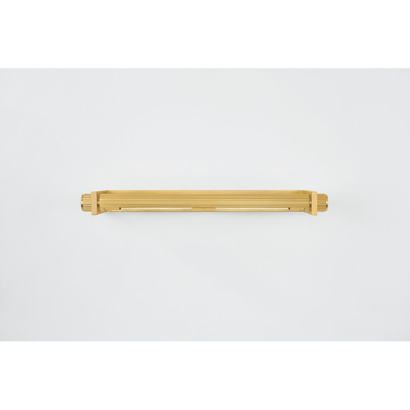Judd Picture Light in , 2.5" H x 26.5" W x 26.5" D, Aged Brass