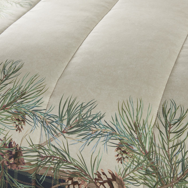Pine Boughs Polyester Channel Comforter, Queen Comforter + 2 Shams