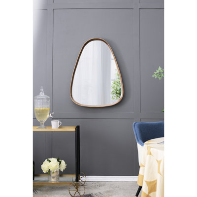 Miroir irrégulier 30 po x 38 po à cadre en bois, pour entrée de salle de bain de salon, silhouette minimaliste, bords incurvés doux, miroir à 25% pin 25% avec cadre, 30 po x 38 po, décor de vestibule, minimaliste, bois,