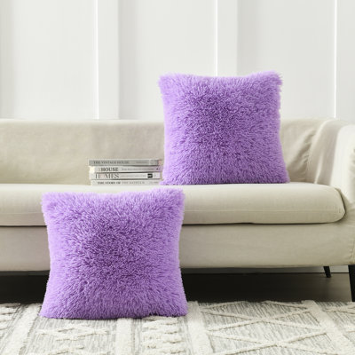Housse de coussin carrée en fausse fourrure