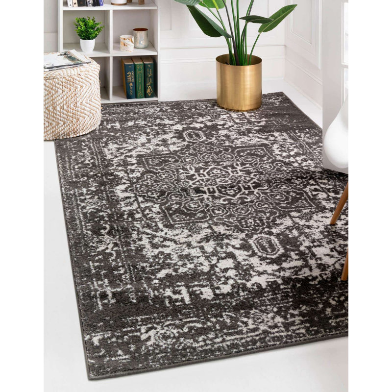 Endesha Oriental Indoor Rug, Rectangle 5' x 8'