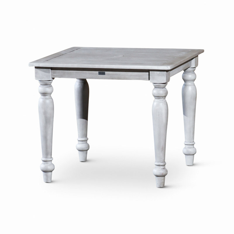 Table de salle à manger carrée