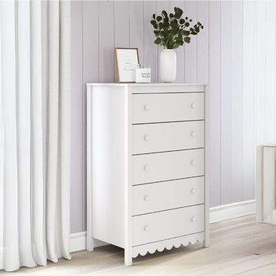 Patricia Hallityn Chest of Drawers by Isabelle & Max