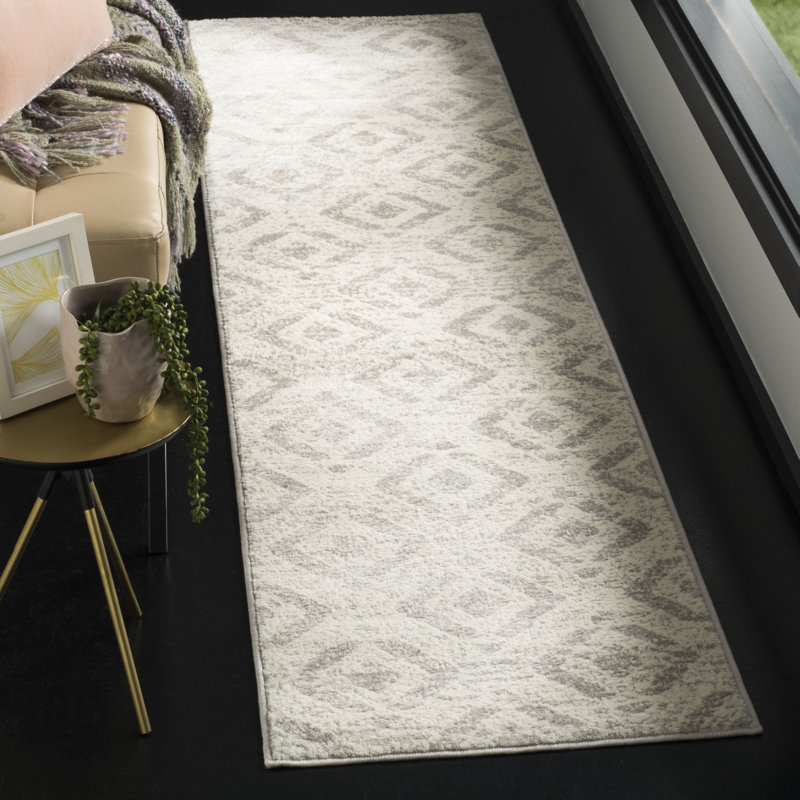 Cohan Performance Geometric Rug, Runner 2' x 8'
