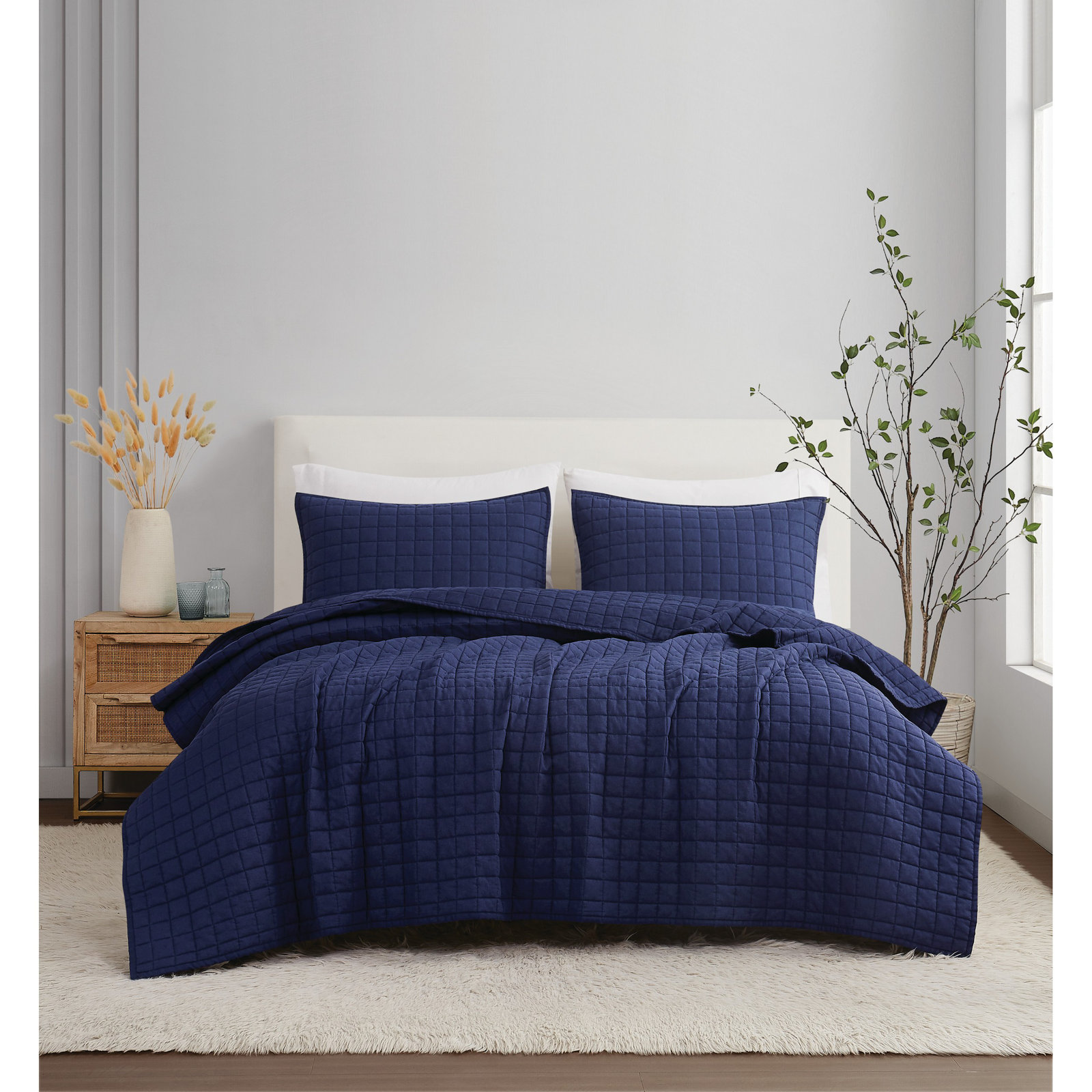 Nena Bedding, King + 2 King Shams, Navy