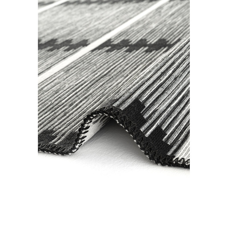 Ahrya Geometric Shapes Cotton Machine Made Indoor / Outdoor Area Rug, Rectangle 2'7" x 4'11"