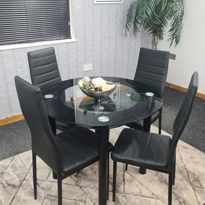 Kalmen 4 - Person Dining Set