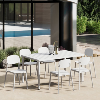 6-Person Outdoor Rectangular Dining Set