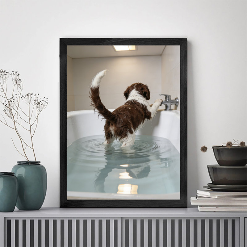 Reproduction d'art encadré noir avec chien prenant un bain dans la baignoire, H 37 po x l 25 po