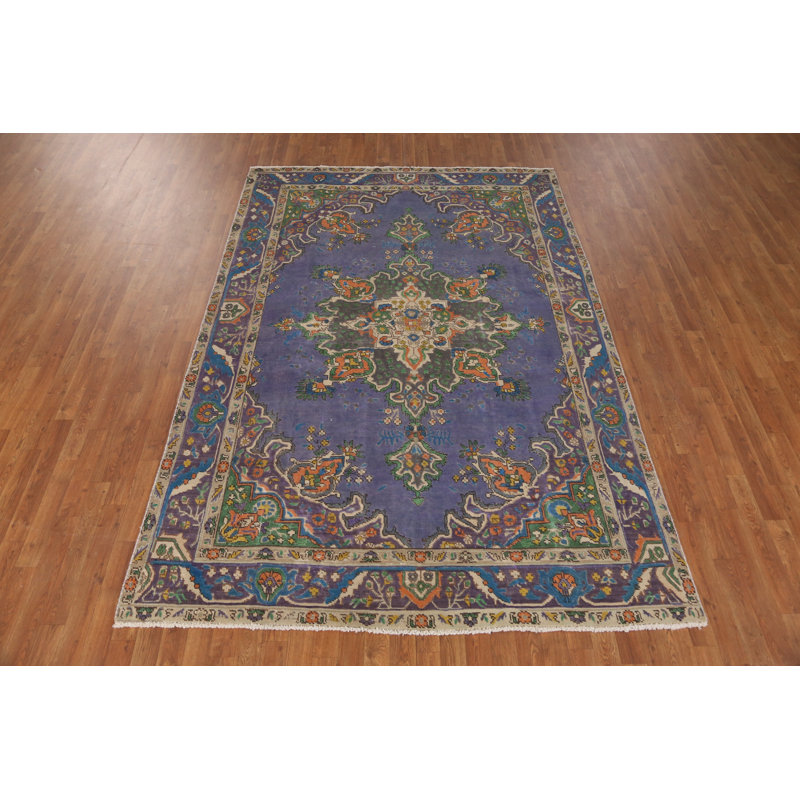 Tapis traditionnel mauve en laine 6 x 9
