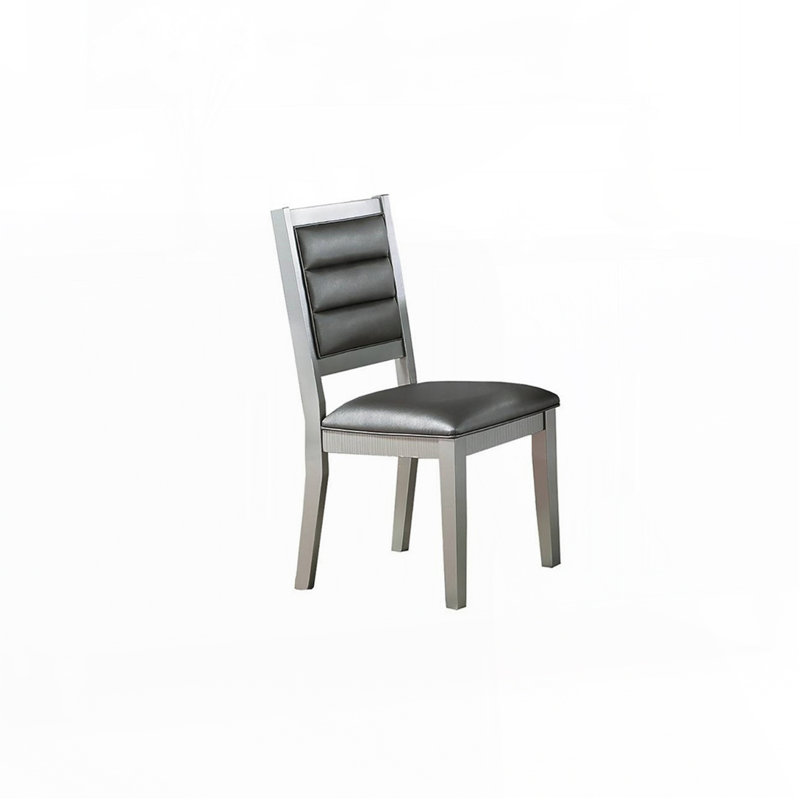 2 chaises de salle à manger