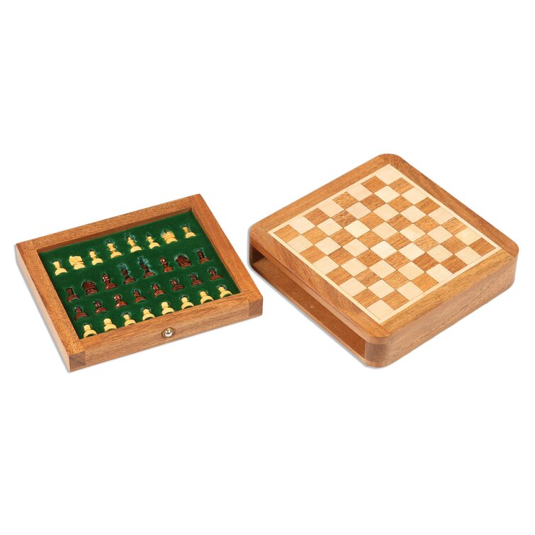 Novica 2 Player Wood Chess