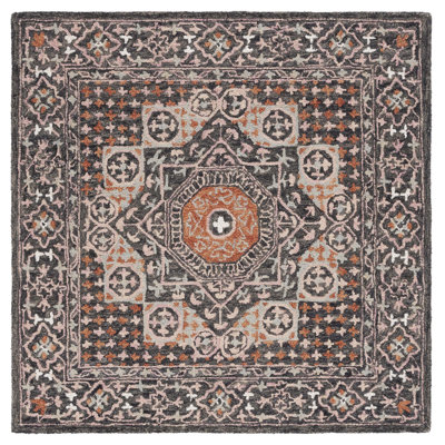 Hand Tufted Wool/Cotton Oriental Rug in Black/Rust