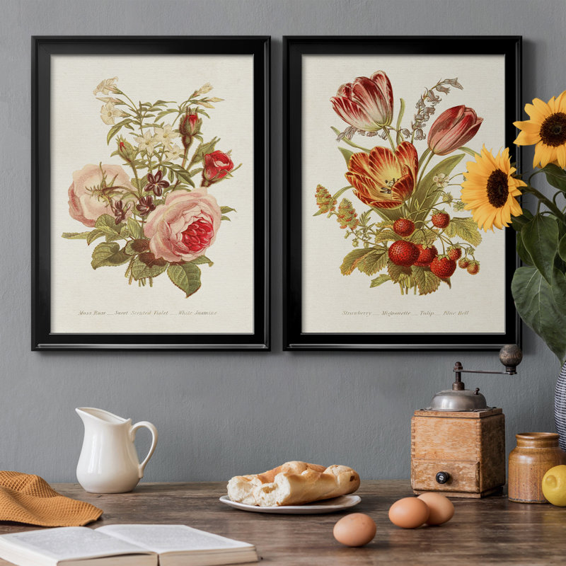 Antique Floral Bouquet III - Ensemble de 2 impressions sur toile encadrées, Cadre noir, H 36,5 po x l 26,5 po x P 1,25 po