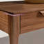Table basse en noyer noir clair