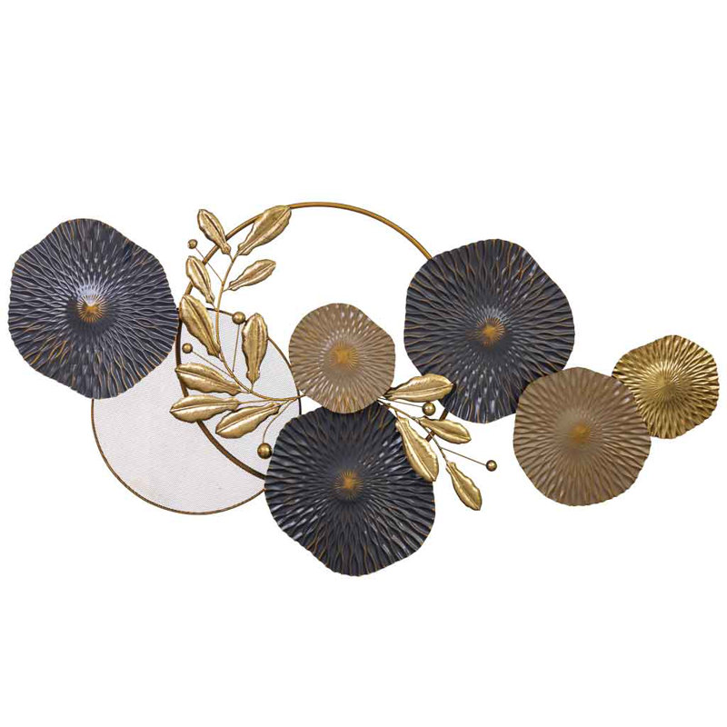 Wall Decor on Metal