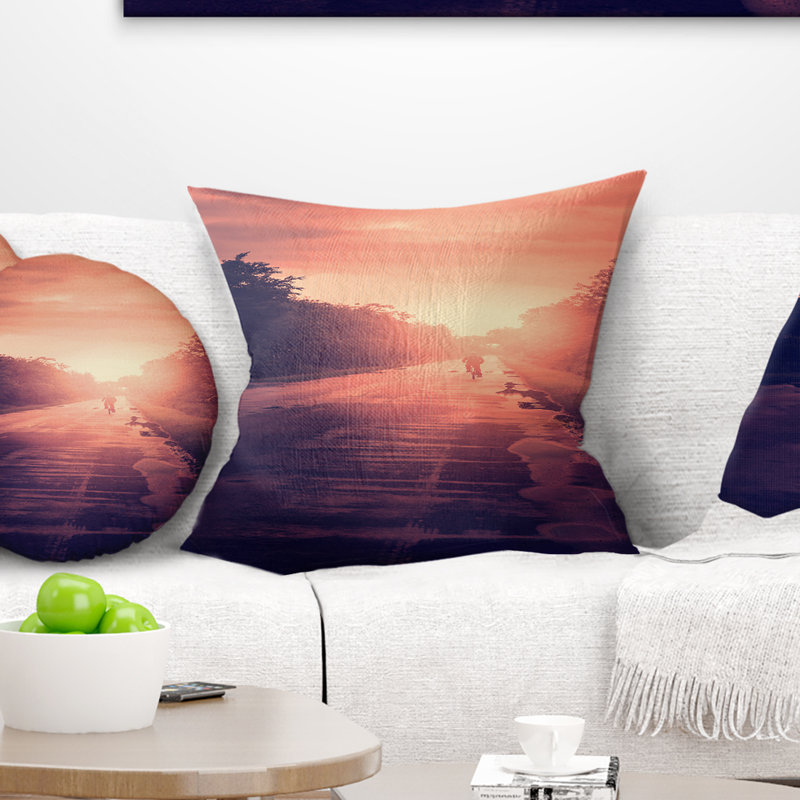 Coussin imprimé motard au coucher du soleil, 16 po x 16 po, Coussin décoratif