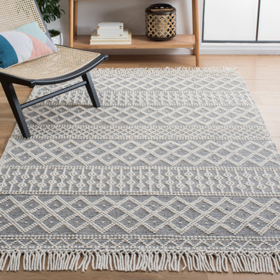 Natura Hand Loomed Wool/Cotton Geometric Rug in Gray/Ivory