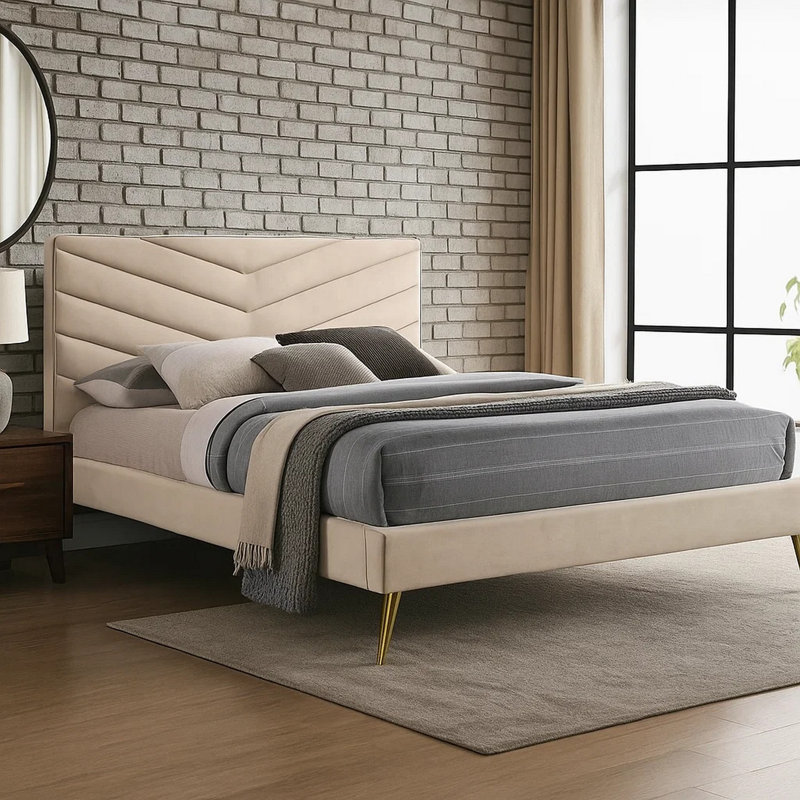 Très grand lit Vevy, revêtement en flanelle beige capitonnée à chevrons, Très grand