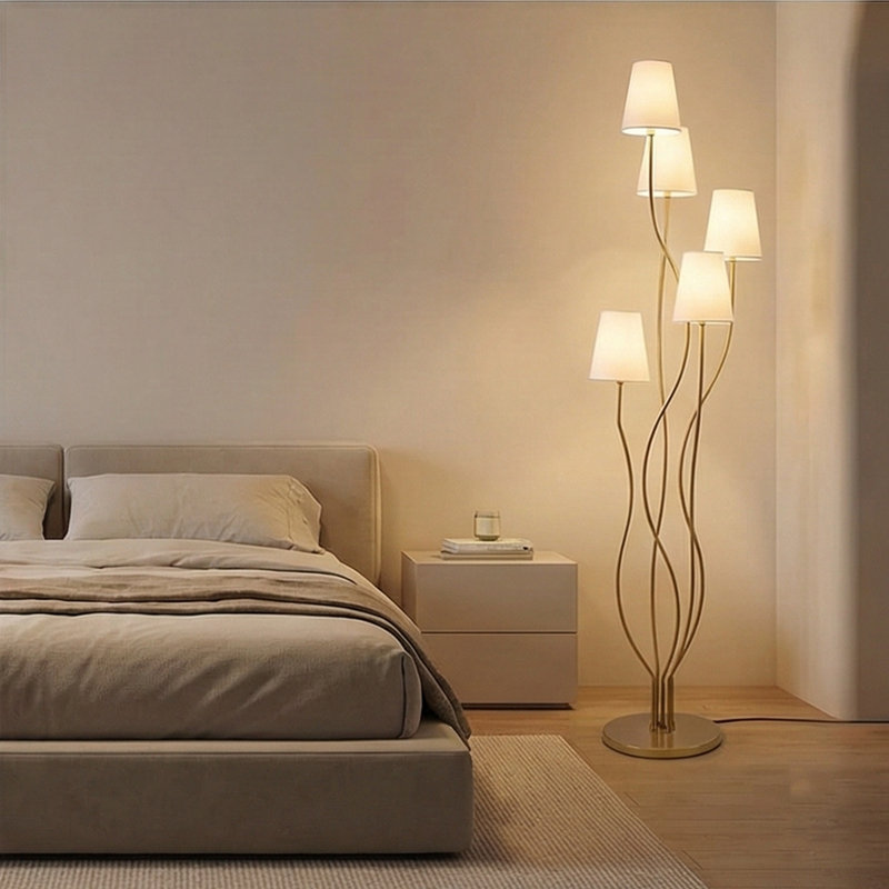 Lampe sur pied 5 lumières unique / remarquable