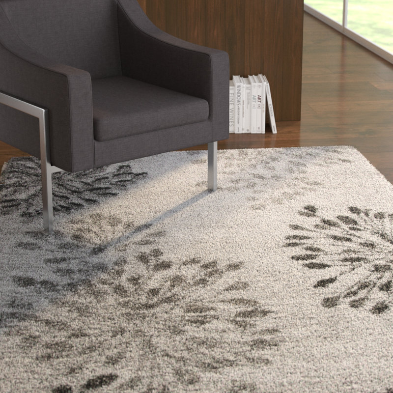 Harjun Floral Indoor Rug, Rectangle 5'3" x 7'3"