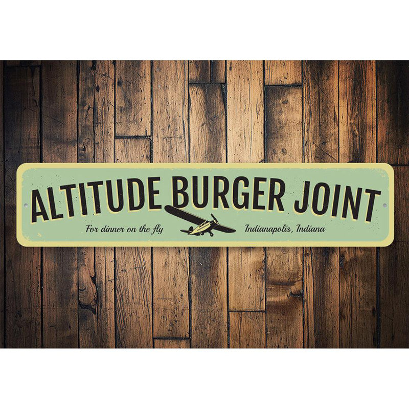 Plaque en métal Altitude Burger Joint, H 6 po x l 24 po x P 0,06 po