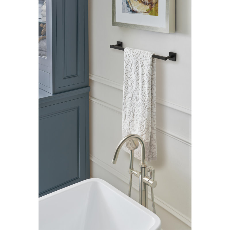 Porte-serviettes mural 25,87 po Appoint, Bronze frotté à l'huile, P 2,9 po x L 19,8 po x H 0,6 po 