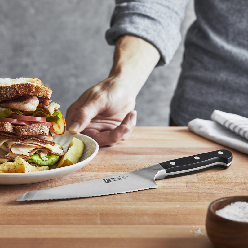 ZWILLING Pro 7.09-Inch Ultimate Bread/Deli Knife
