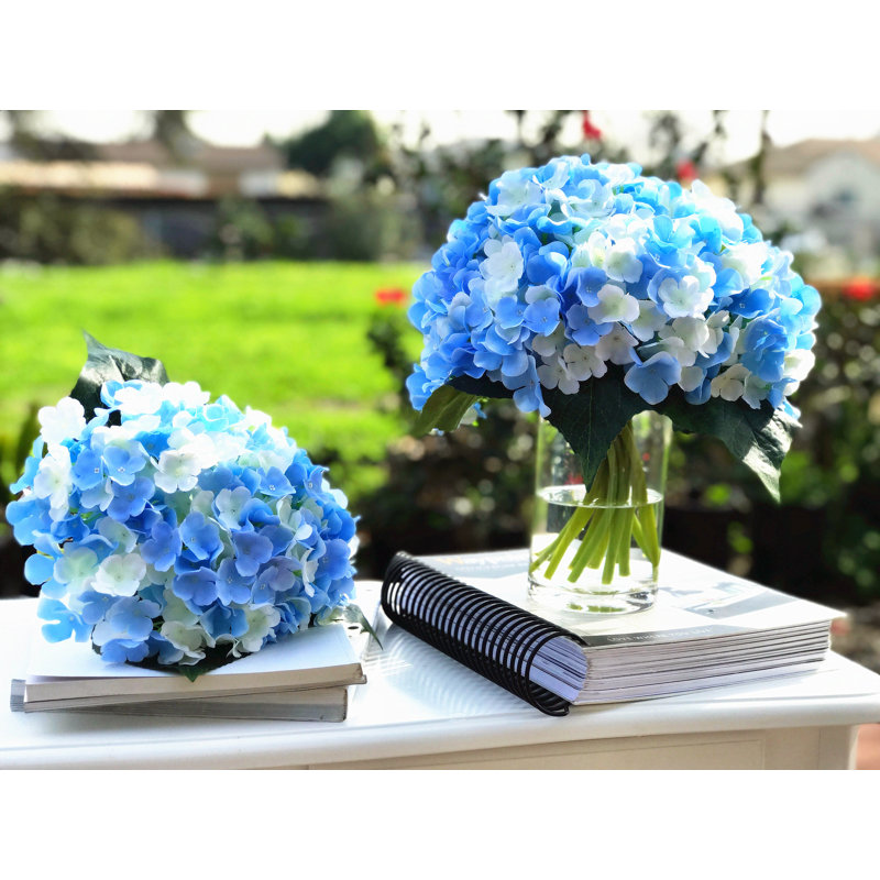Tiges d'hortensia en soie artificielle, Bleu / Crème