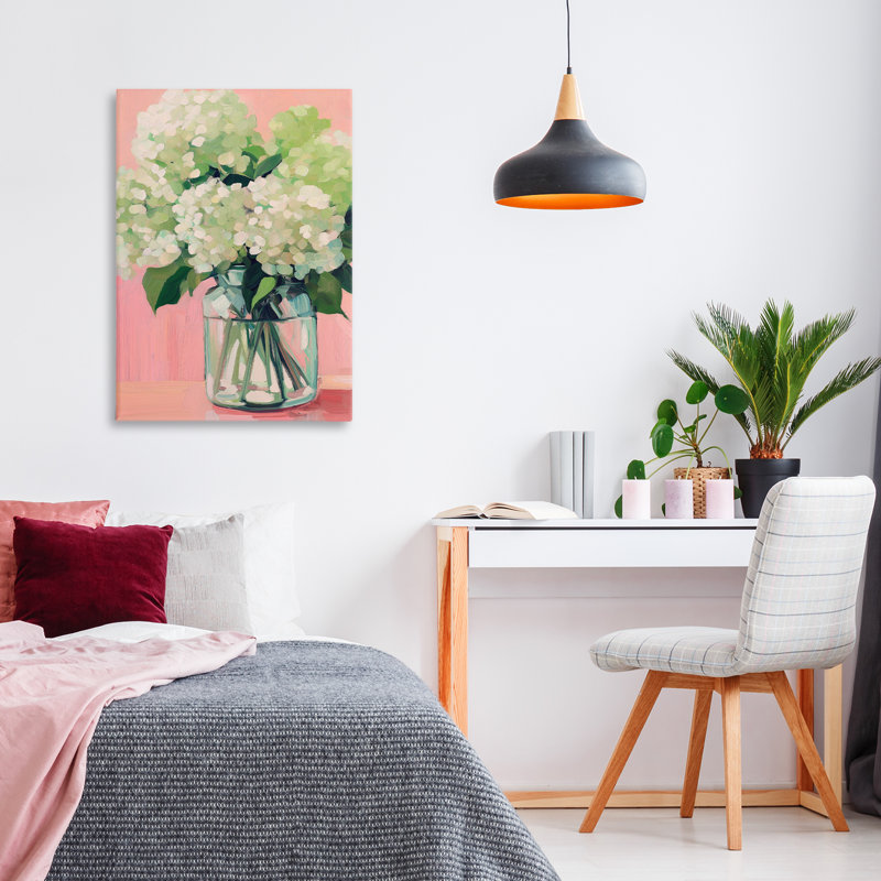 Hortensia sur toile de fond rose, design par Gina Kelly, H 24 po x l 16 po