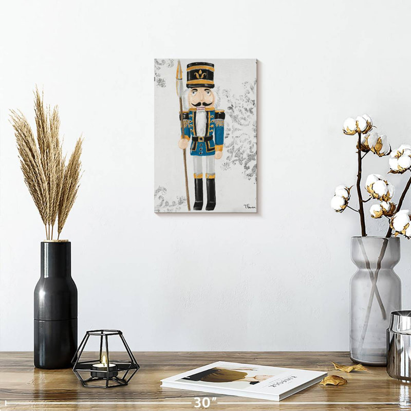 Lelend Elegant Nutcracker I, 12" H x 8" W