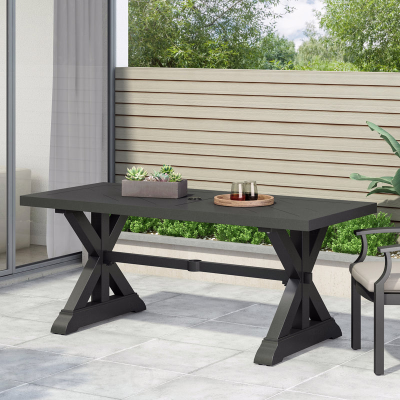 Table de salle à manger d'extérieur moderne en aluminium avec pieds en forme de X