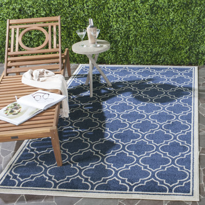 Ammundsen Geometric Navy/Ivory Area Rug