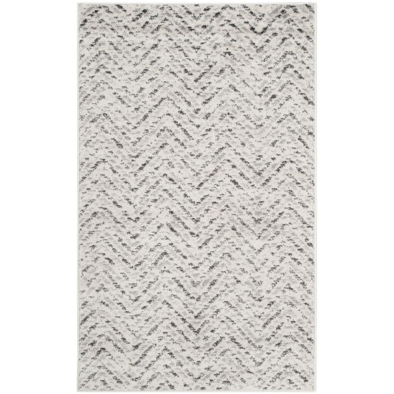 Pateley Chevron Area Rug, Rectangle 91 x 152 cm