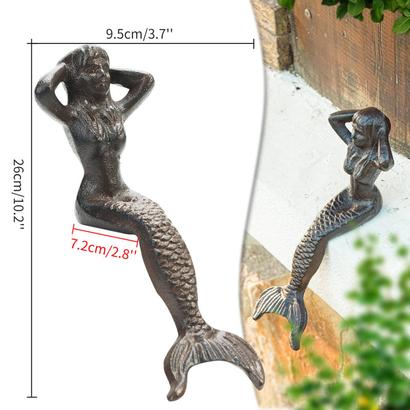 Glender Entertainment Statue