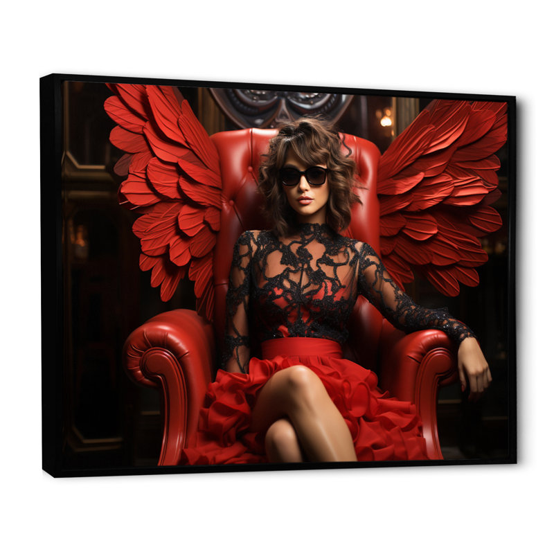 «Red Queen of Angel I» sur toile, Cadre flottant noir, H 16 po x l 32 po x P 1 po