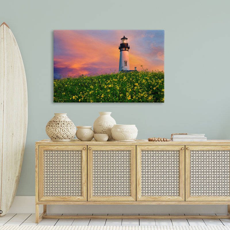 Art mural sur toile phare et prairie florale par Dennis Frates, H 30 po x l 45 po