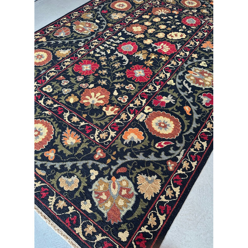 SUZANI 12 BLACK, Rectangle 4' x 6'